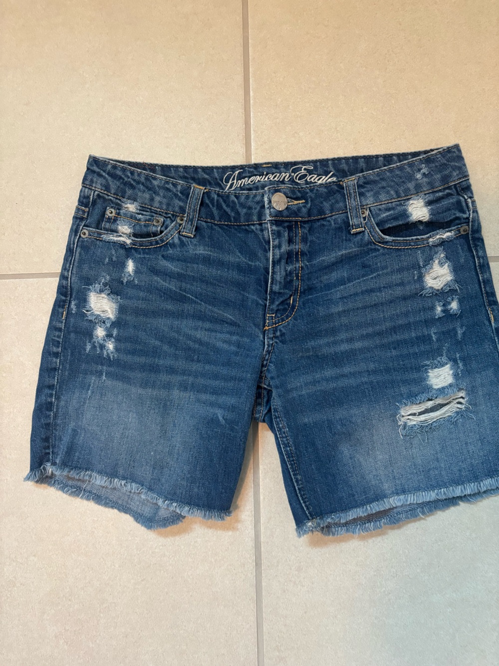 American Eagle Outfitters Vintage Midi Shorts